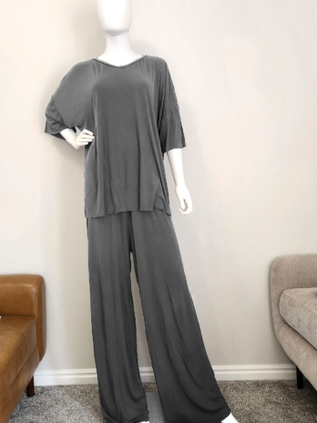 Loungewear Kit